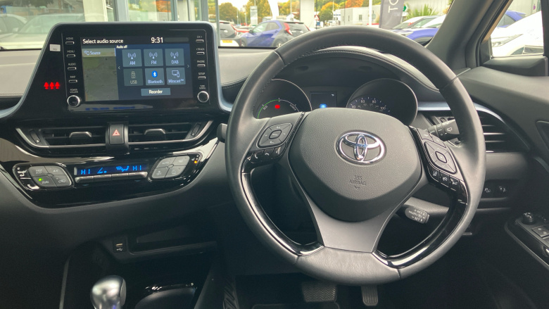 Toyota C-HR 1.8 Hybrid Design 5dr CVT Hybrid Hatchback